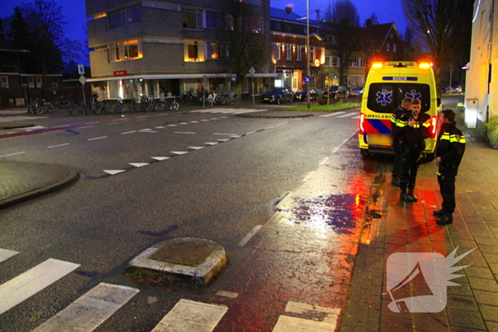 Fietsster botst tegen stoeprand