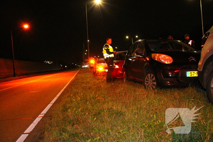 Auto's komen in botsing op N201