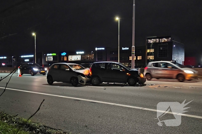 Drie voertuigen betrokken bij kop-staartaanrijding