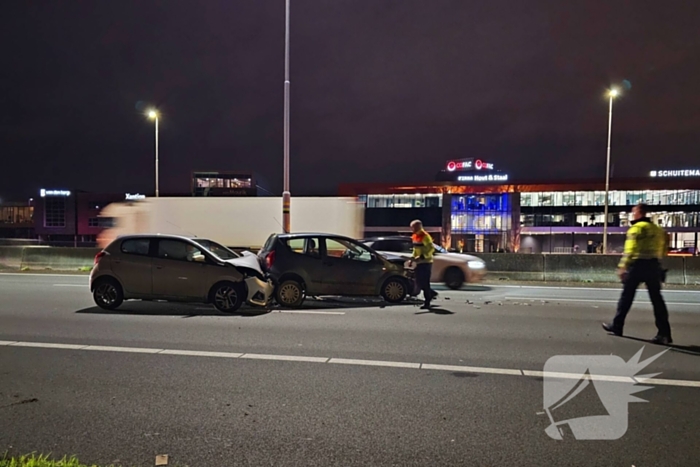 Drie voertuigen betrokken bij kop-staartaanrijding