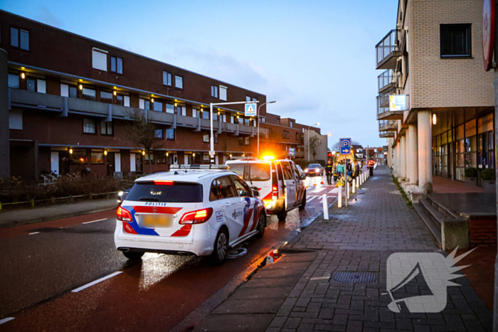 Scooterrijder rijdt voetganger aan