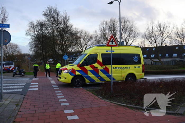 Fietsster gewond bij aanrijding op oversteekplaats