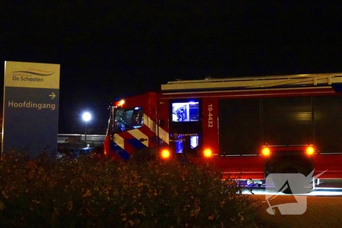 Brandweer bevrijdt persoon na uur uit lift in woonzorgcentrum