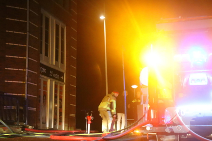 Persoon gecontroleerd na brand in woning