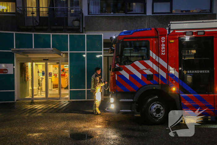 Brandweer bevrijdt persoon uit rollator