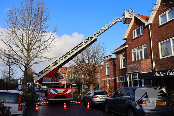 Losse daklijst snel hersteld door brandweer