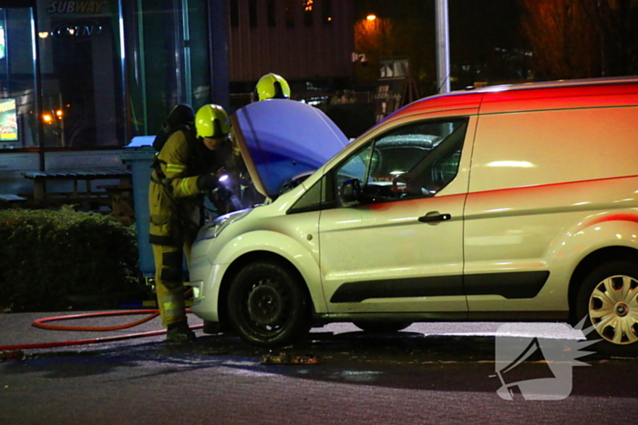 Brandweer ingezet voor autobrand