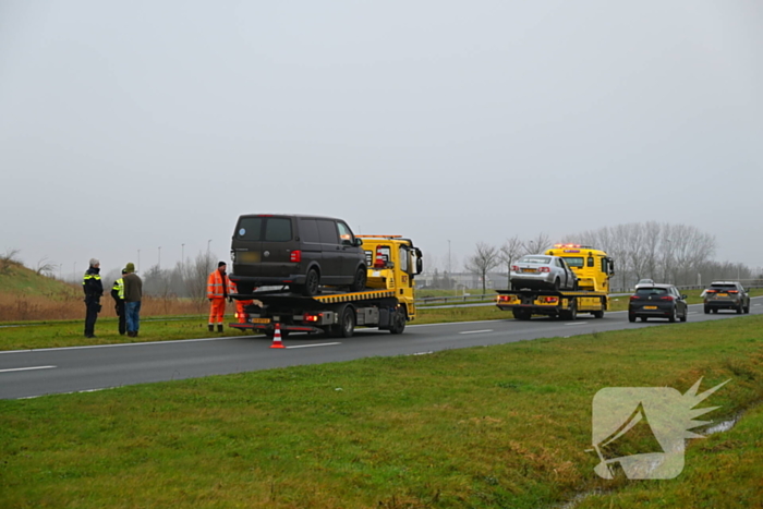 File na aanrijding tussen twee voertuigen