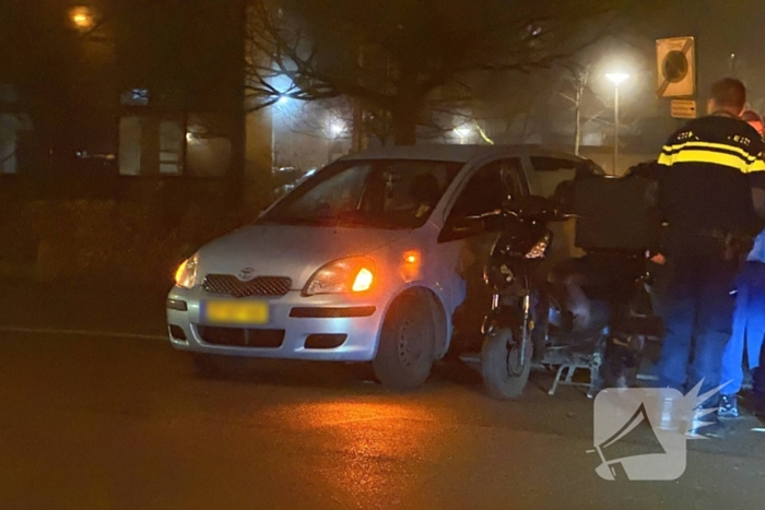 Scooterrijder gewond bij botsing met auto