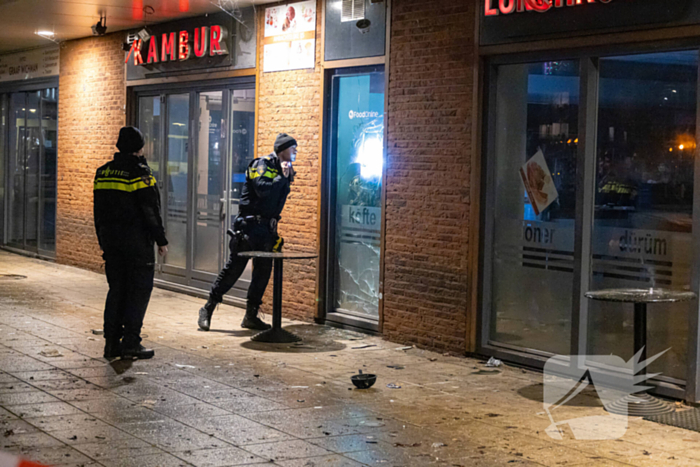 Explosie bij snackbar Kambur