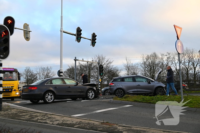 Frontale botsing loopt met een sisser af