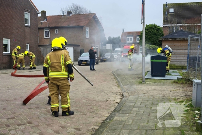 Veel rook bij brand in ondergrondse container