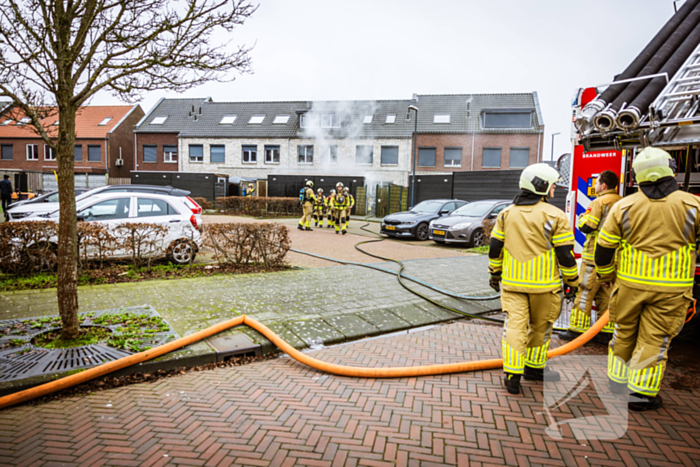 Uitslaande brand in schuur