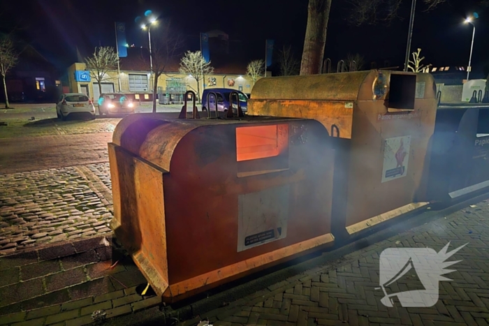 Containerbrand door vuurwerk