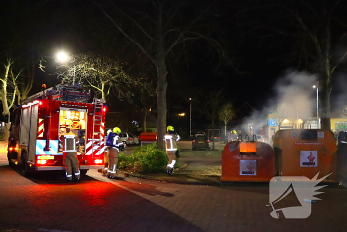 Containerbrand door vuurwerk