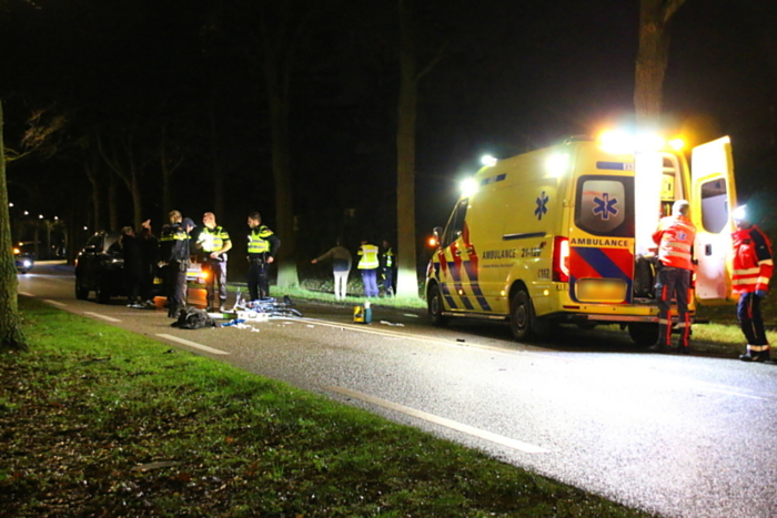 Fietser zwaargewond na ongeval met auto