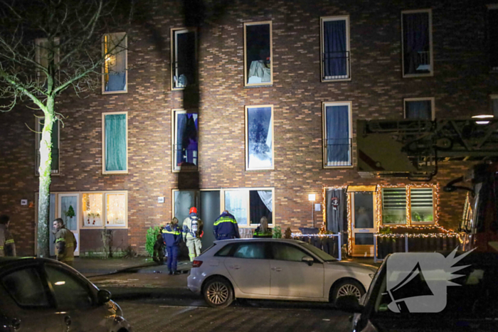 Explosie bij woning, buurtbewoners opgeschrikt