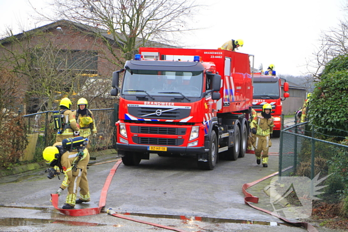 Grote brand in stal