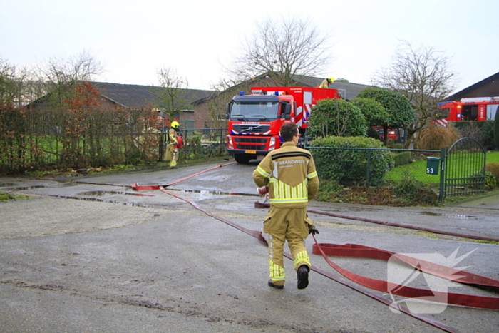 Grote brand in stal