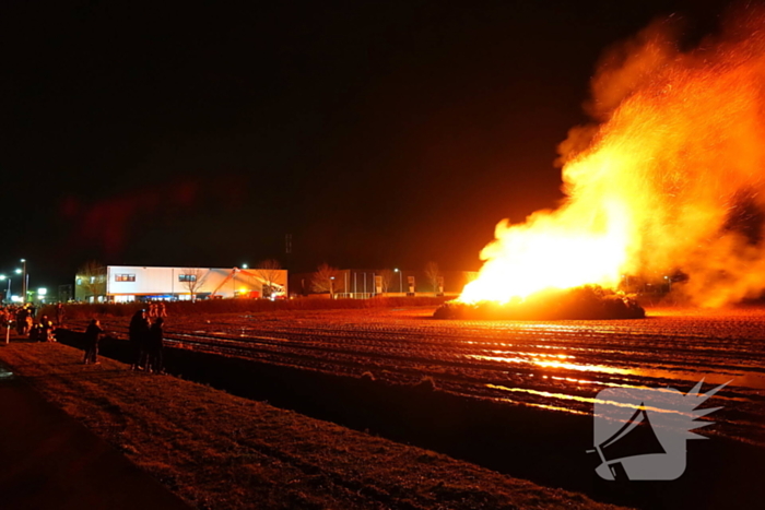 Kerstboom verbranding door brandweer