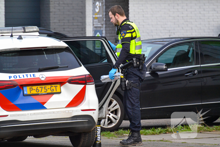 Voorwerpen in beslag genomen bij onderzoek naar inbraak