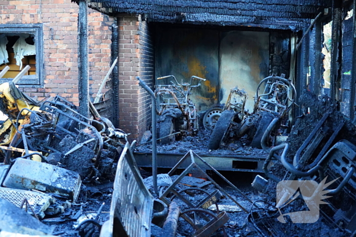 Onderzoek naar mogelijke brandstichting