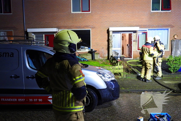 Brandweer ingezet bij woningbrand