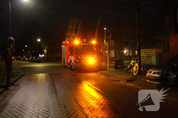 Kat weer herenigd met eigenaar nadat brandweer in actie komt