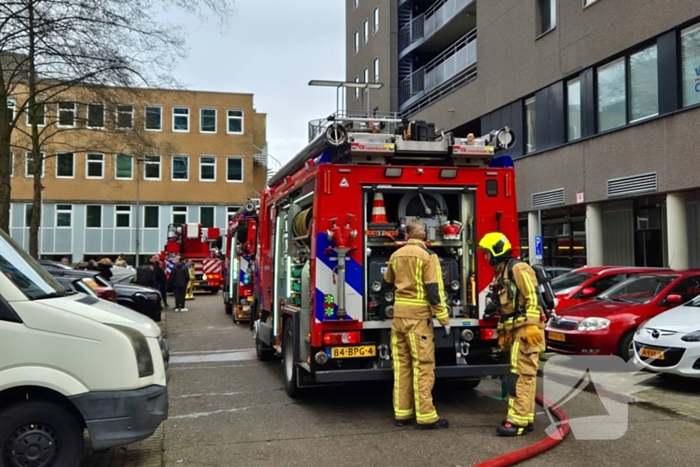 Flatbewoners geavacueerd bij brand in flatwoning