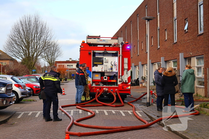 Veel rookontwikkeling bij brand in schuur