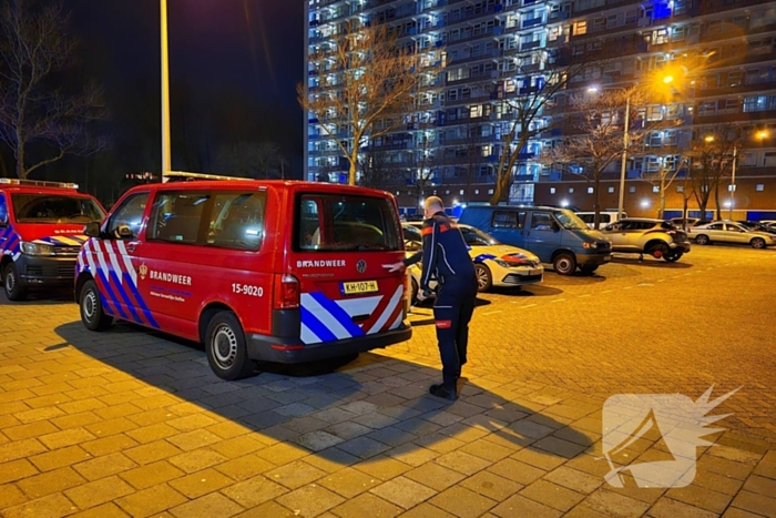 Brandweer doet onderzoek naar vreemde lucht