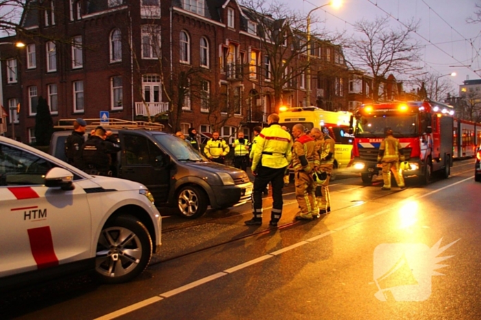 Persoon gewond bij botsing tussen tram en auto